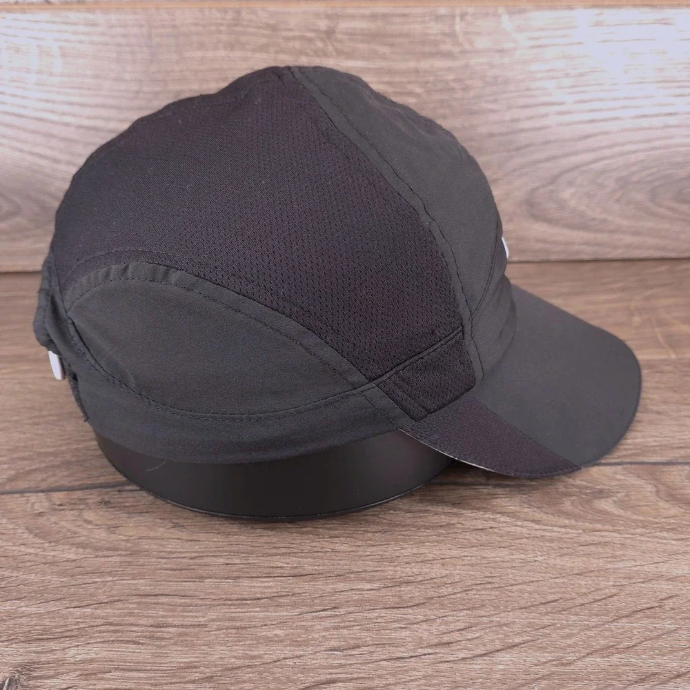 Nike Tailwind Hat Featherlight Cap Womens Strap Back Black Dri-Fit Running Golf